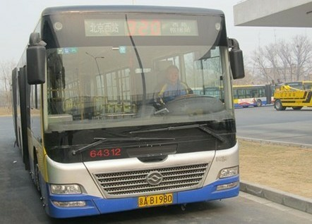 北京320路公交车路线