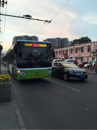 北京988路公交车路线