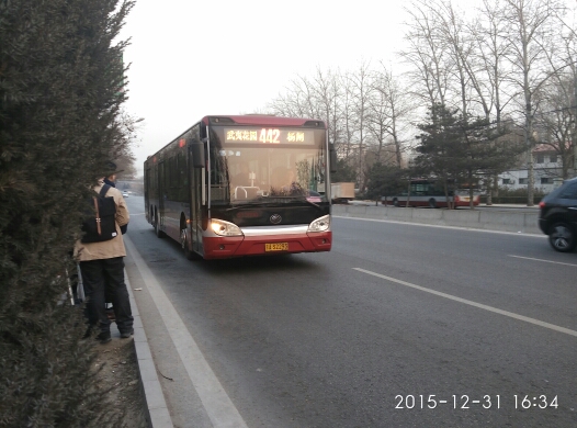 北京442路公交车路线