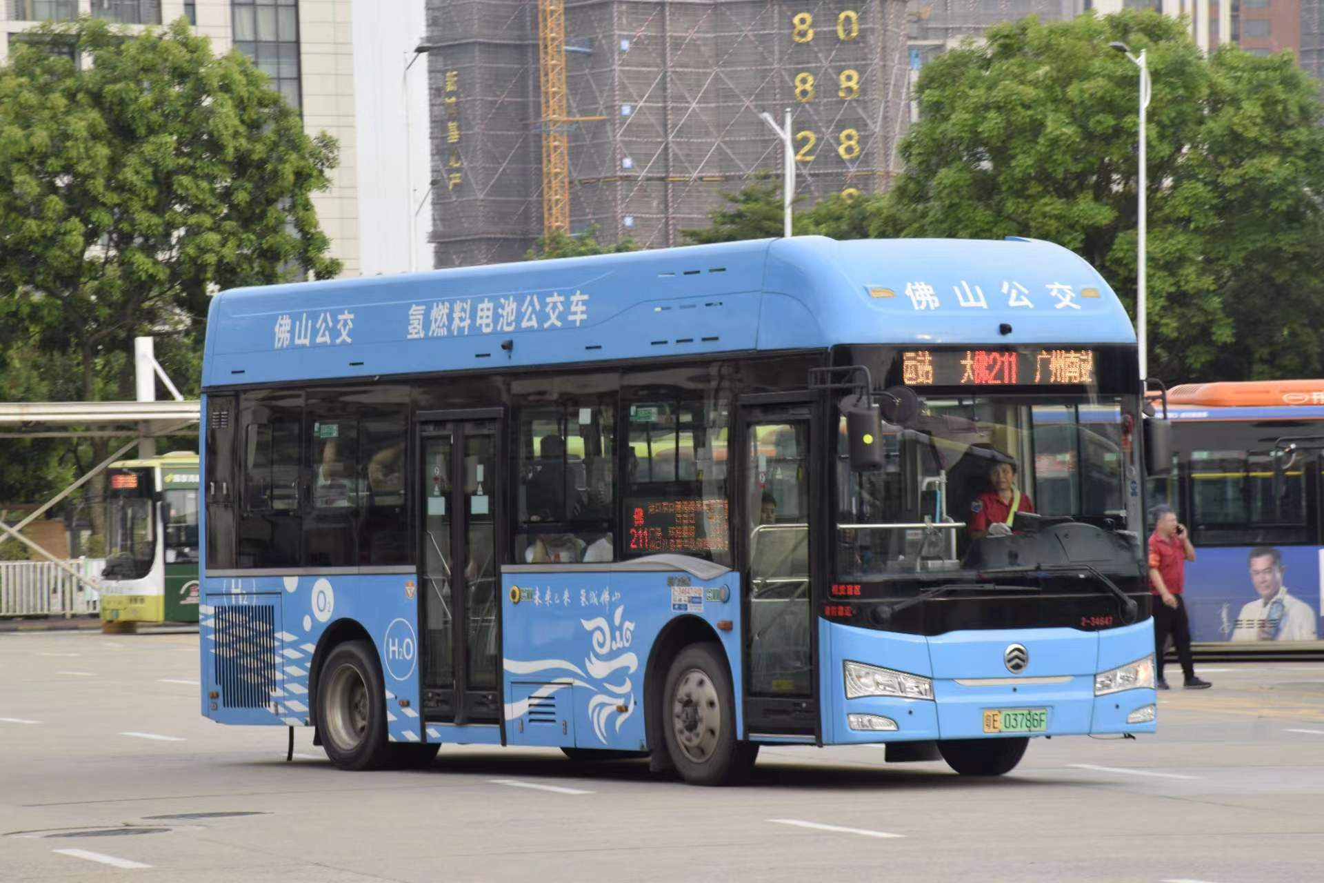 广州佛211路公交车路线