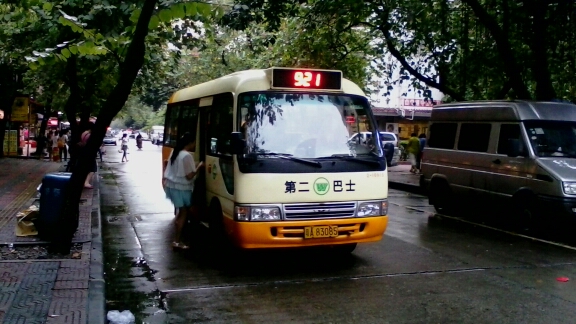 广州921路公交车路线