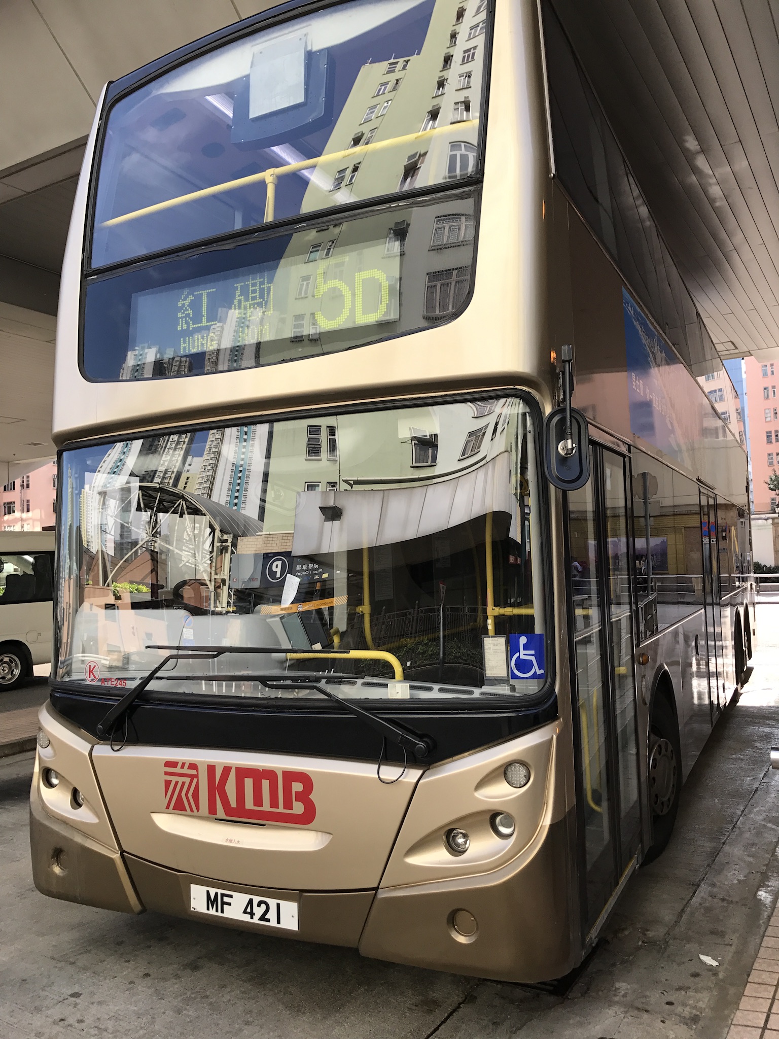 香港5D (九巴)公交车路线