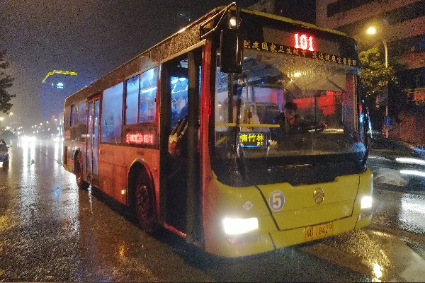 黄石101路(5路夜班)(暂停运营)公交车路线