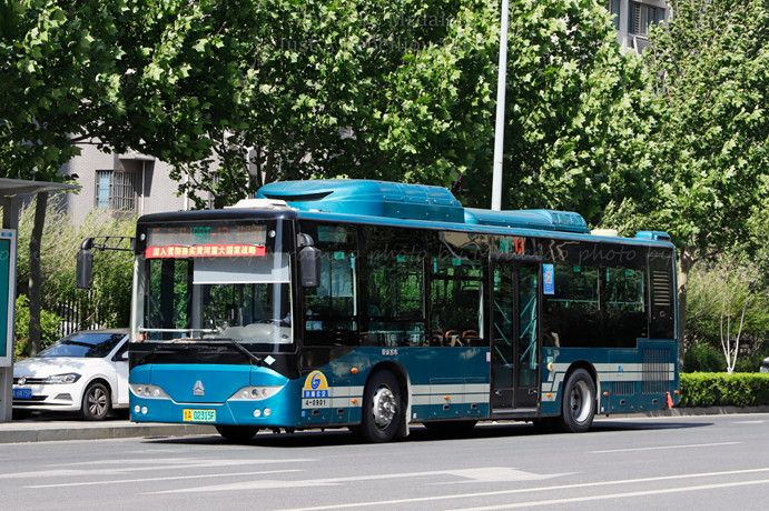济南BRT13号线公交车路线