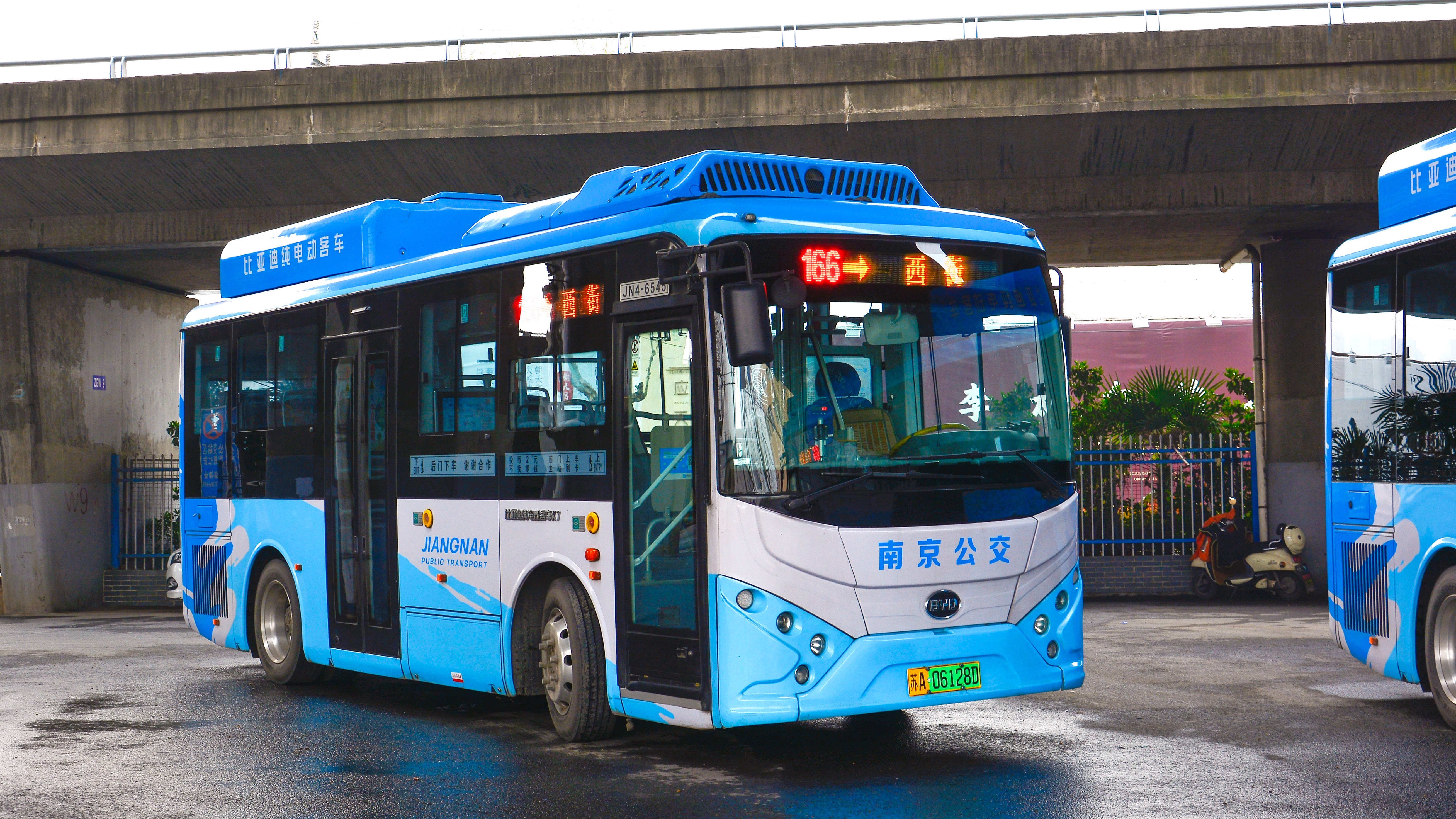 南京166路公交车路线