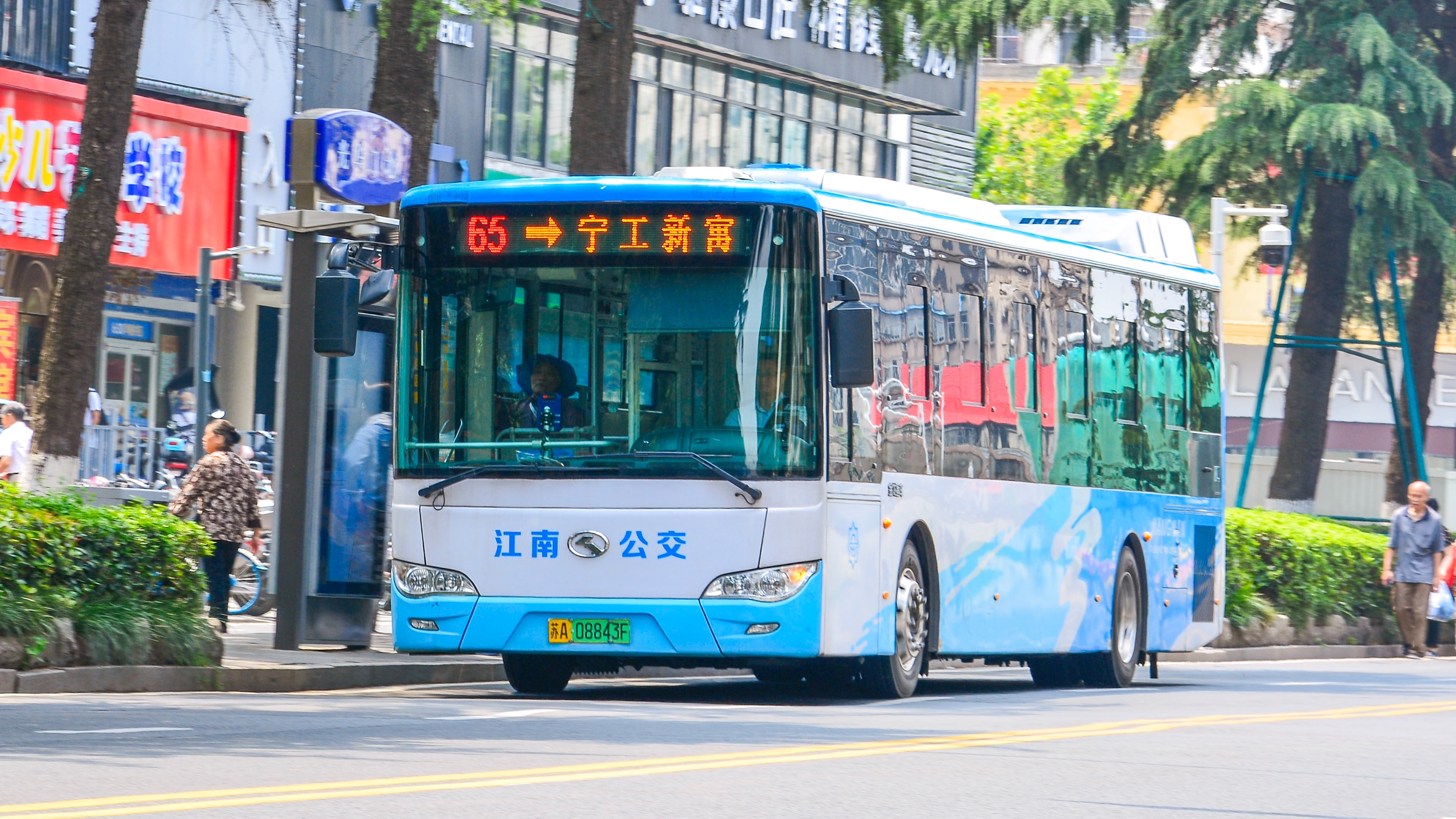 南京65路公交车路线