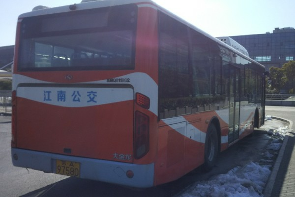 南京64路公交车路线