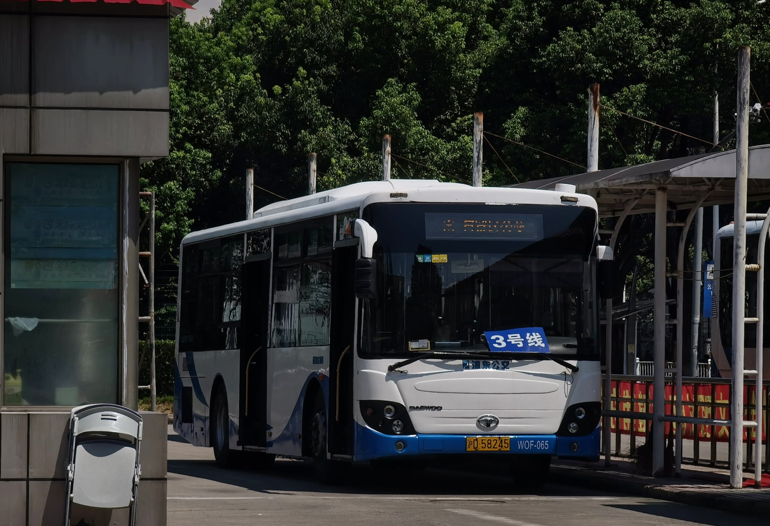上海自贸区公交5号线区间公交车路线