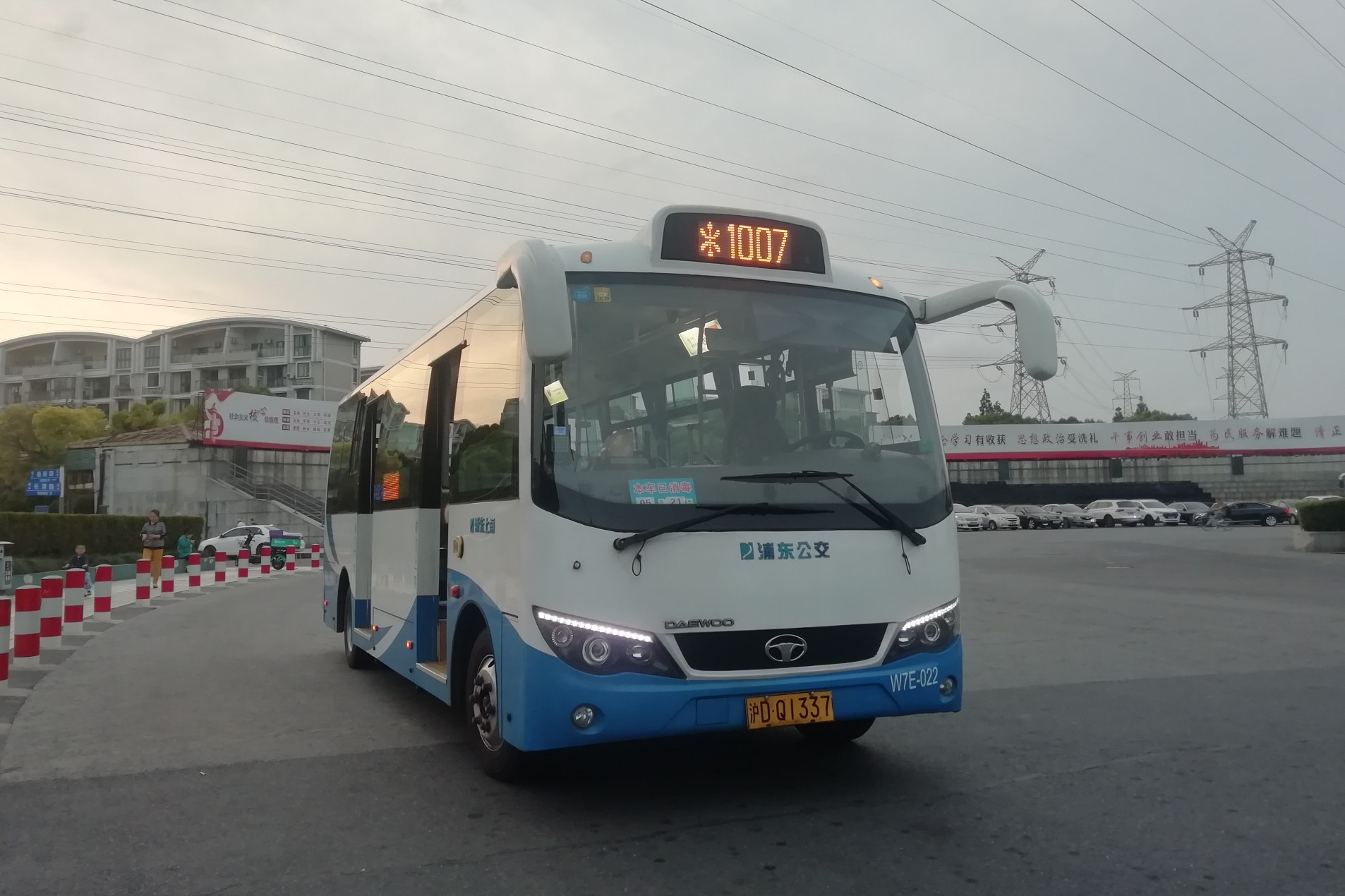 上海1007路公交车路线