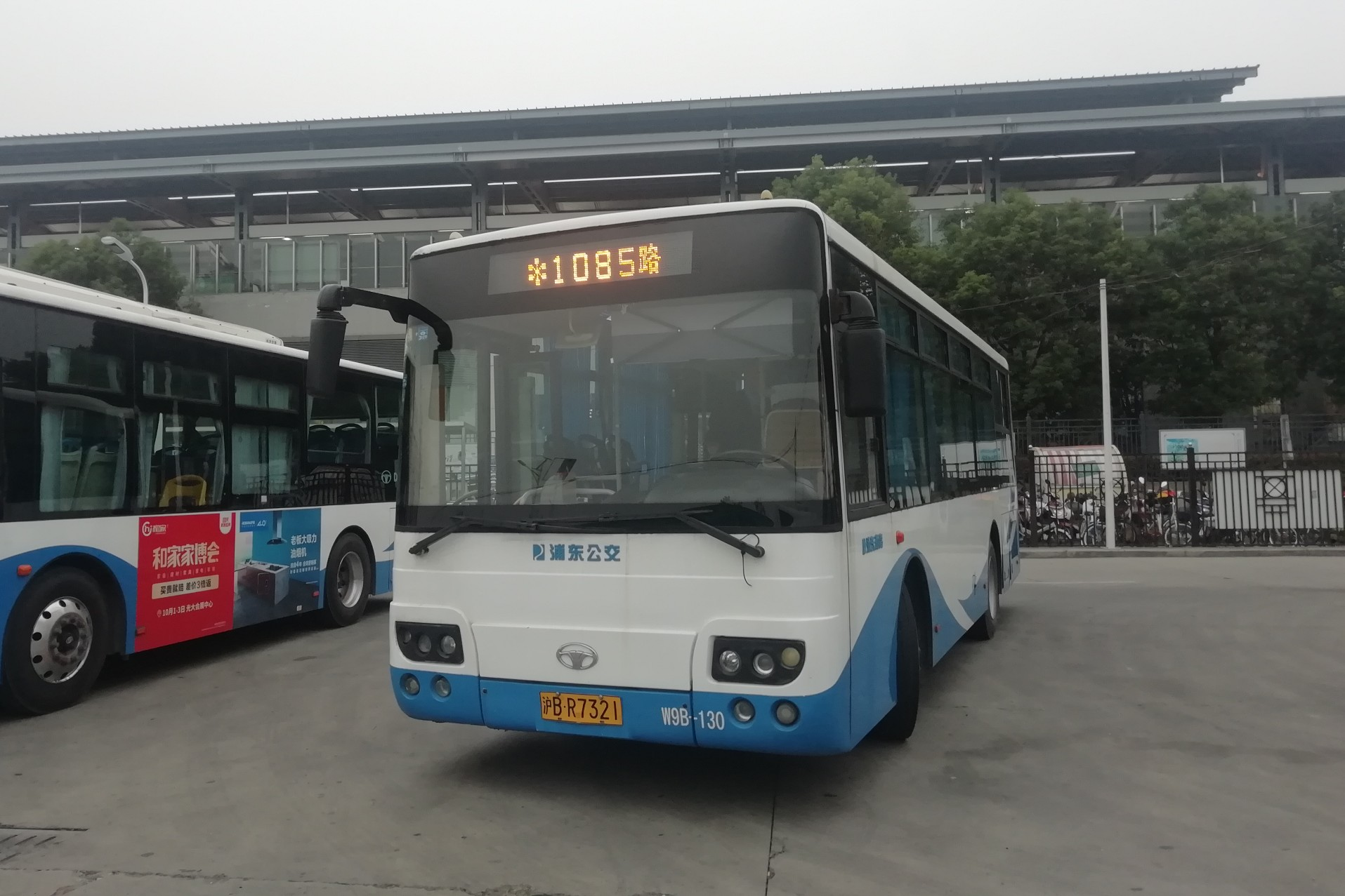 上海1085路公交车路线