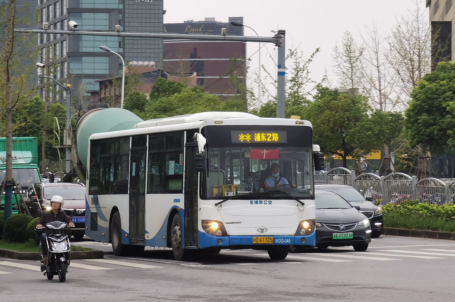 上海浦东2路公交车路线