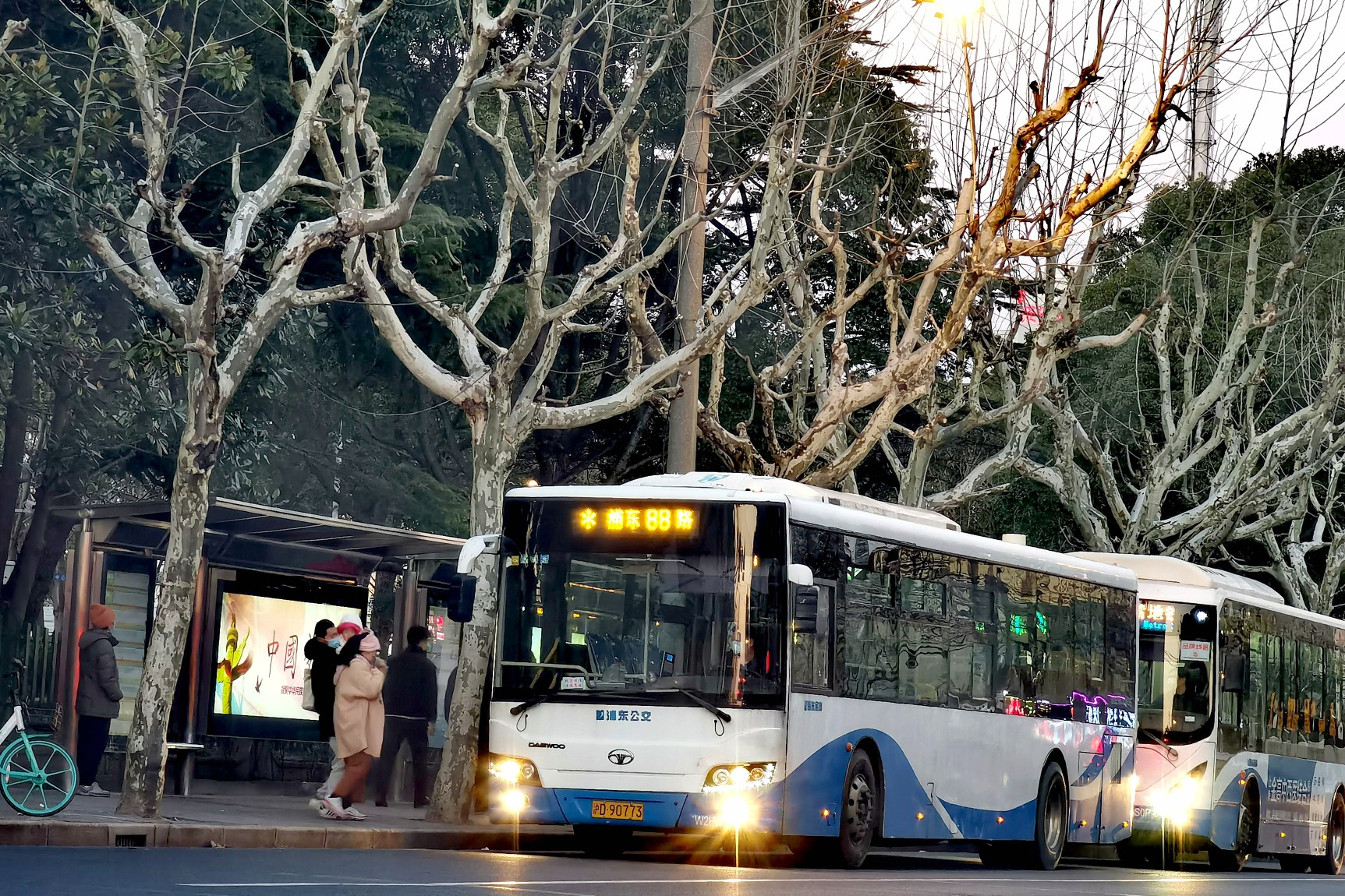 上海浦东88路(原1052路)公交车路线