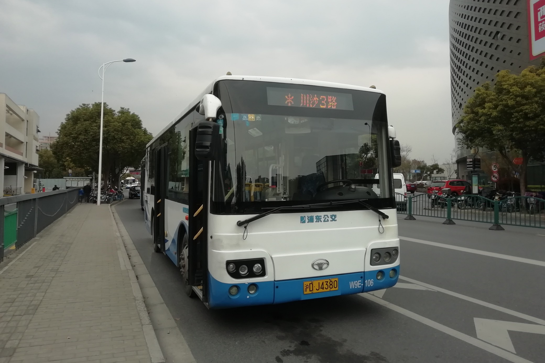 上海川沙3路公交车路线