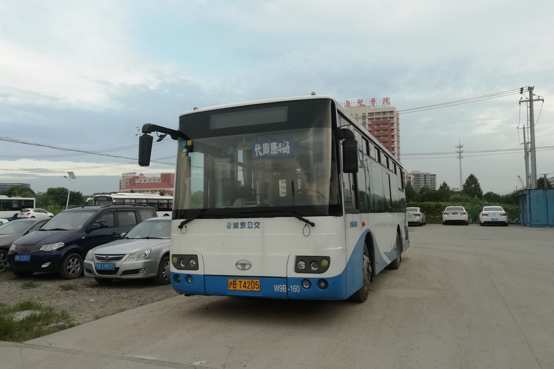 上海周康4路公交车路线