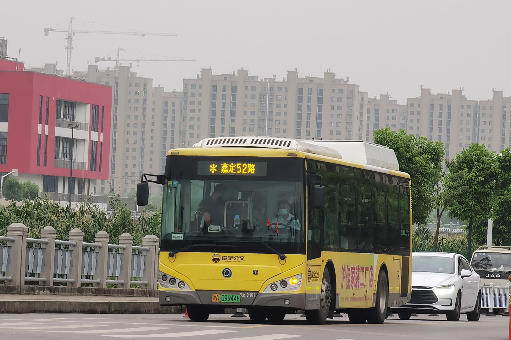 上海嘉定52路公交车路线