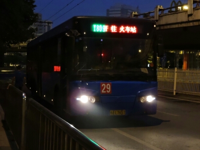 郑州Y809路公交车路线