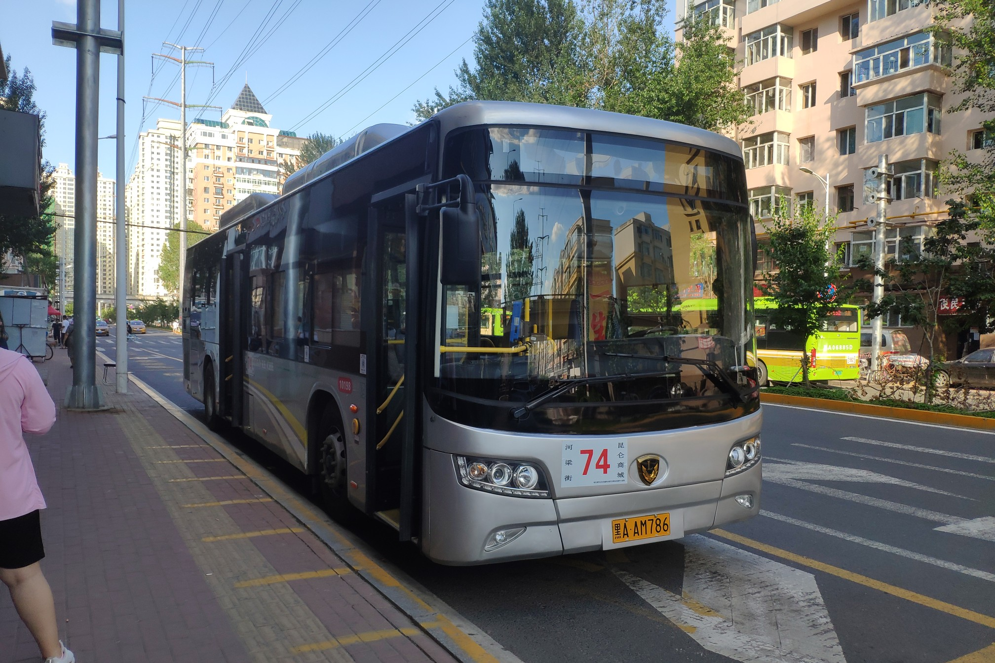 哈尔滨广州大巴车时刻表（哈尔滨到广州的车次）