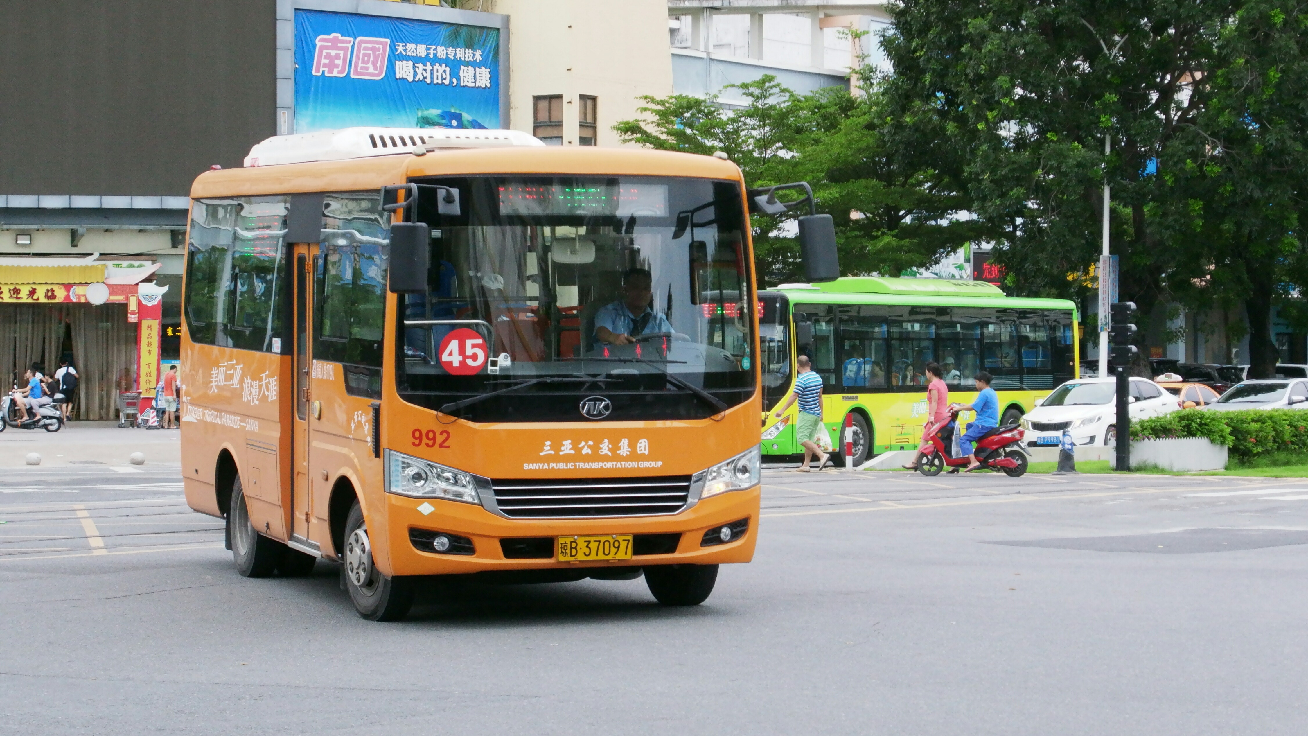 三亞45路公交車路線信息區提示 您已離開公交查詢功能區手機版線路