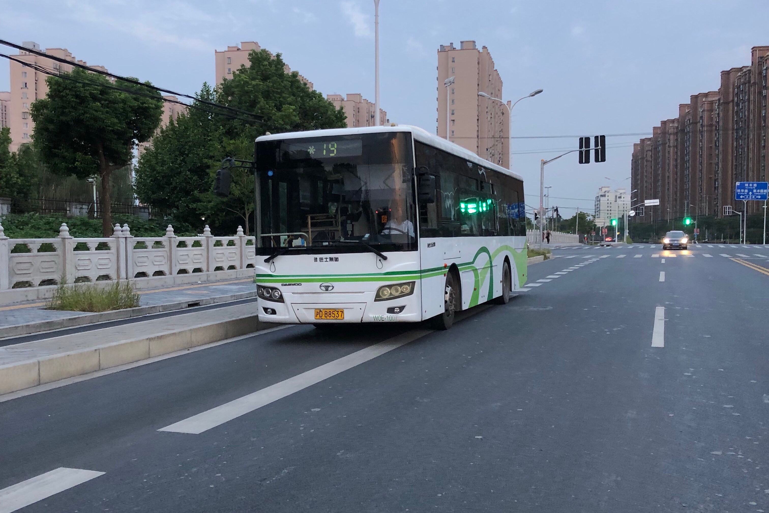 上海寶山19路公交車路線