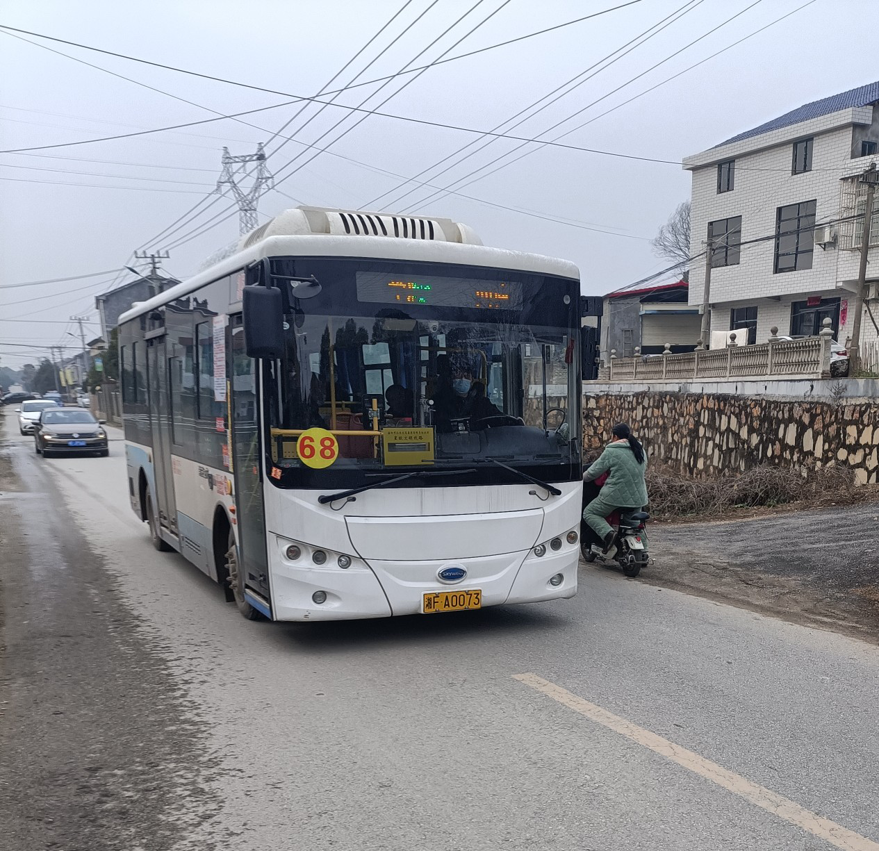 岳陽68路公交車路線